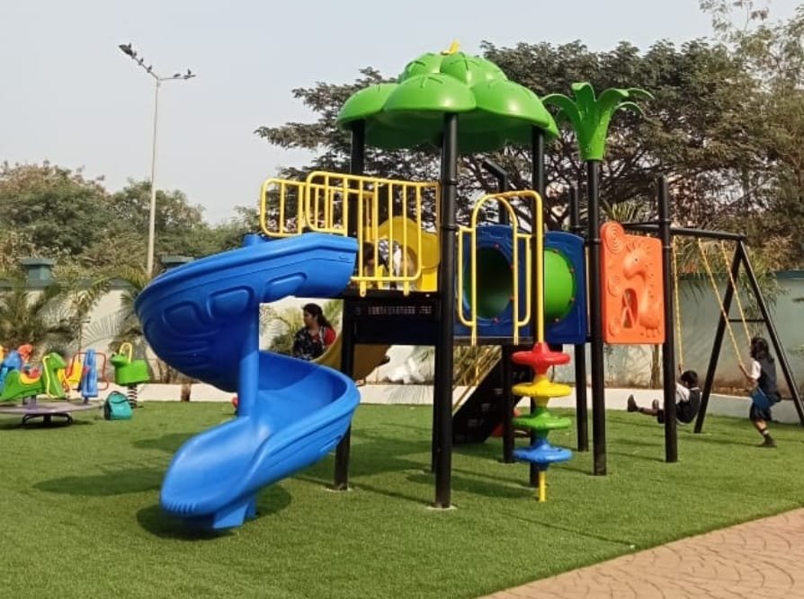 Multi-play with tube slide, spiral slide and swings