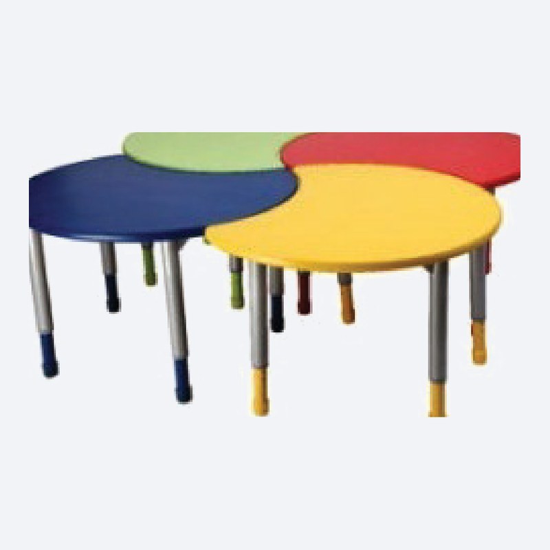 KG Crescent Table Cluster