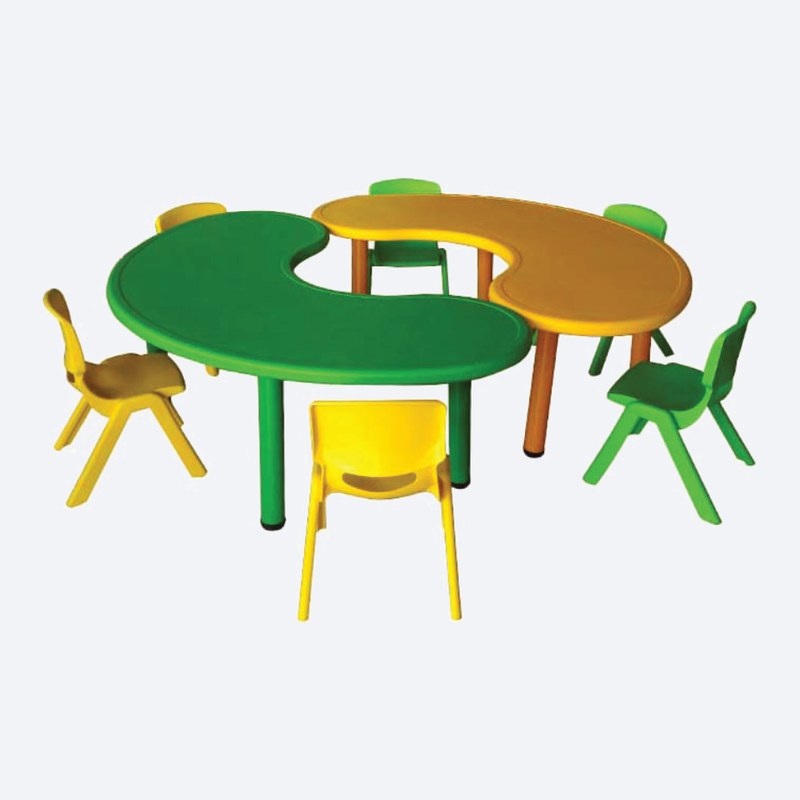 KG Half-Moon Activity Table